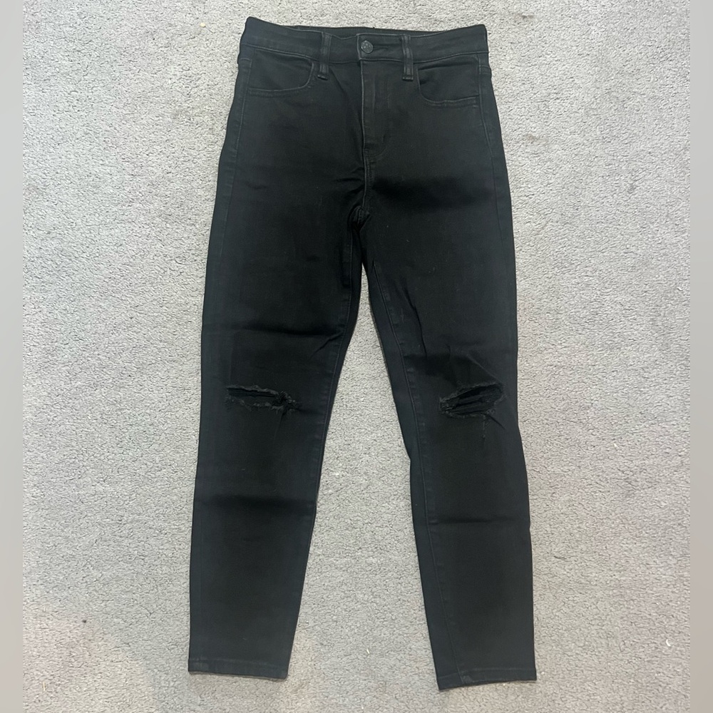 American Eagle Distressed Jeans
